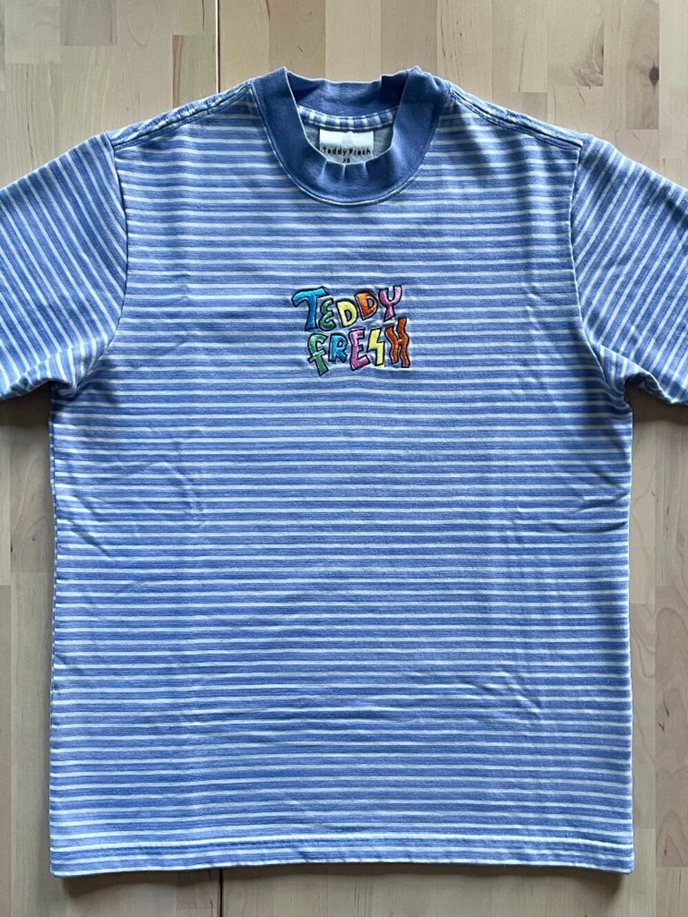 Teddy Fresh Unisex Periwinkle & White Striped Embroidered Terry T-Shirt size XS